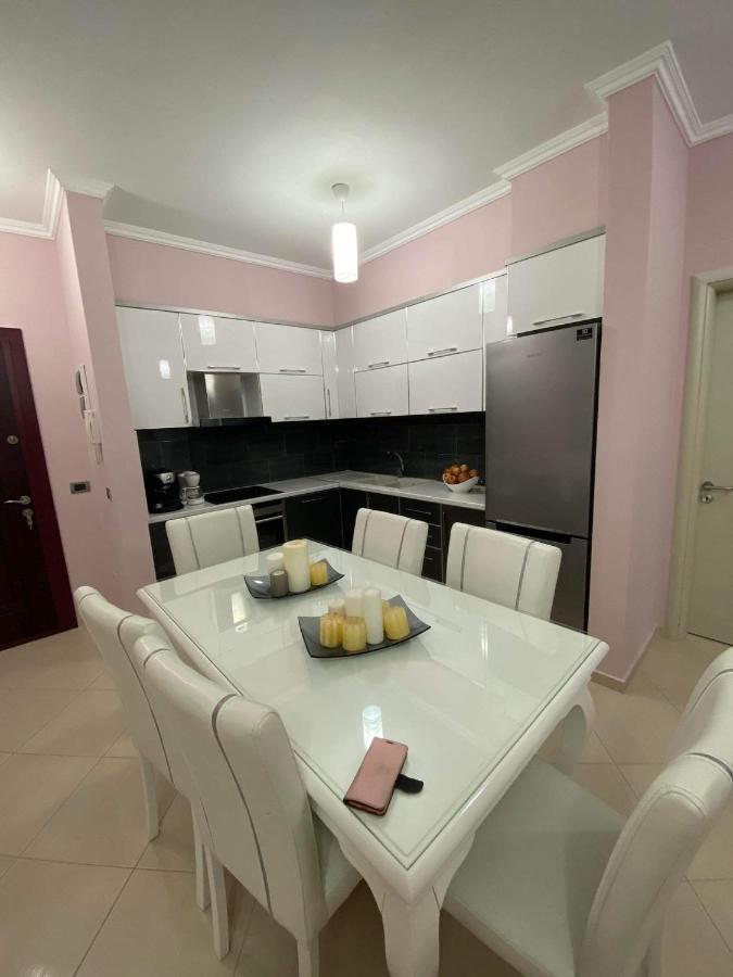Orfeas Central Apartment Фиер Екстериор снимка