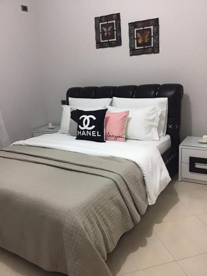 Orfeas Central Apartment Фиер Екстериор снимка