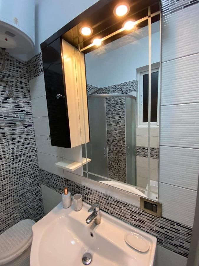 Orfeas Central Apartment Фиер Екстериор снимка